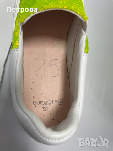 Alexander Mcqueen slip on маратонйки 37 Оригинал, снимка 13 - Маратонки - 54048290