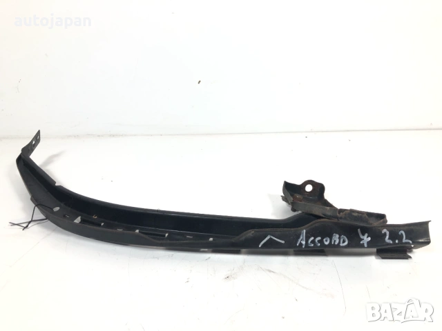 Ляв държач за броня под фара Honda Accord 7 (2002-2008), снимка 2 - Части - 54561346