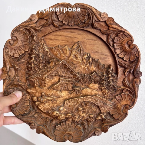 Ретро стенна чиния, дърворезба