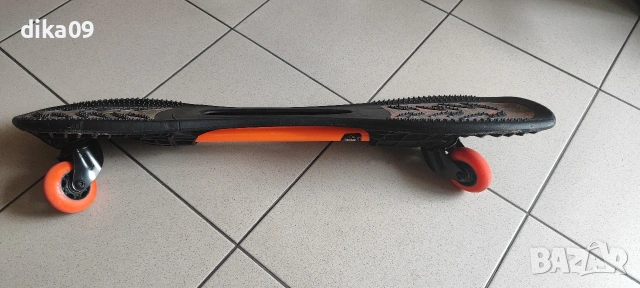 Уейвборд waveboard Oxelo, снимка 4 - Скейтборд, ховърборд, уейвборд - 54639288