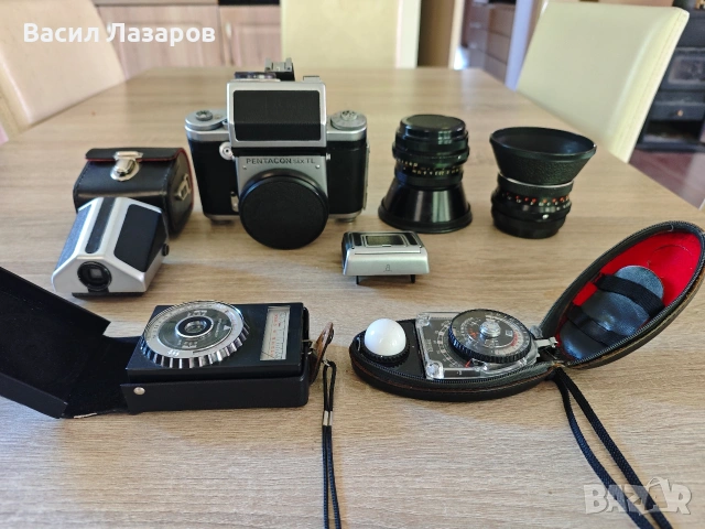 Фотоапарат PENTACON six TL с два обектива и аксесоари 