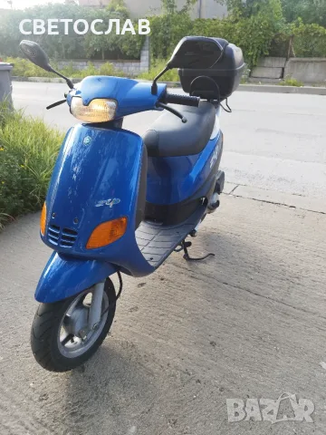 Скутер Piaggio Zip