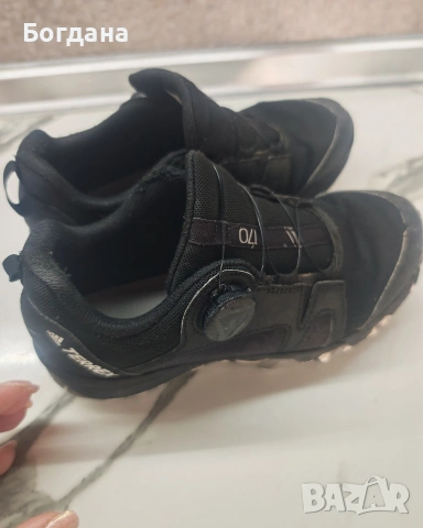 Adidas terrex Boa, снимка 4 - Детски маратонки - 54909820
