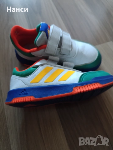 Маратонки Adidas , снимка 2 - Детски маратонки - 54585238