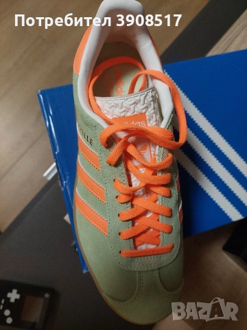 чисто нови Adidas Gazelle , снимка 2 - Маратонки - 54879921