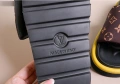 луксозните дамски чехли Louis Vuitton Pool Pillow Flat Comfort Mule номер 36, снимка 9