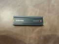Samsung 980 PRO 2TB NVMe SSD с фабричен радиатор, снимка 1