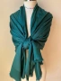 Тъмнозелен шал от сатен, снимка 2