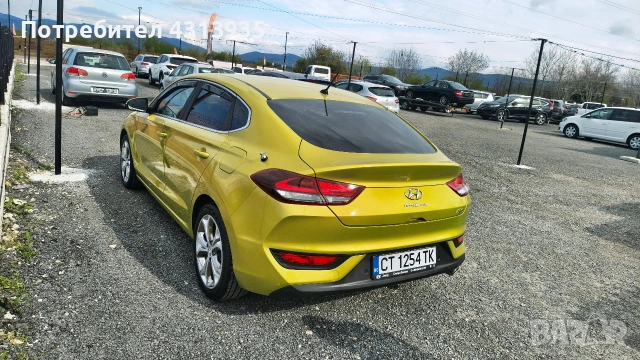 Hyundai i30 Fastback , снимка 6 - Автомобили и джипове - 54889102