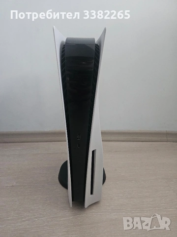 PlayStation 5 Disc Edition с 2 контролера +21 игри, снимка 2 - PlayStation конзоли - 55057746