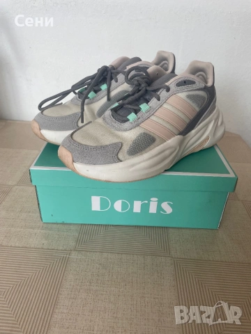 Adidas Ozelle, снимка 2 - Маратонки - 54706991