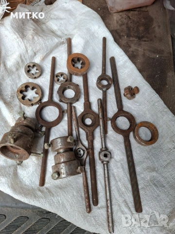 Плашки и въртоци , снимка 3 - Други инструменти - 53960159