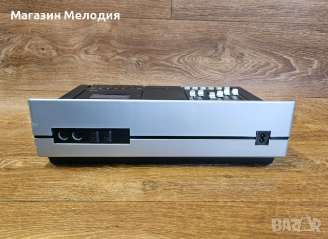Касетен дек с усилвател Unitra M 551S Finezja 3 – Ретро класика от златната ера на соца, снимка 12 - Декове - 54561318
