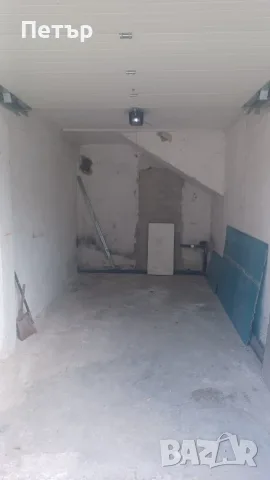 Гараж в малка кооперация с паркомясто, снимка 12 - Гаражи и паркоместа - 55382517