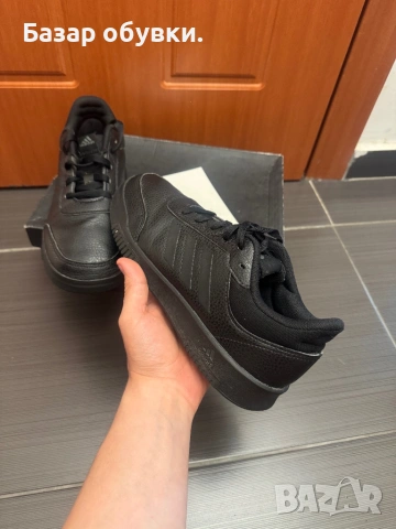 Дамски обувки Adidas, снимка 5 - Маратонки - 54252071