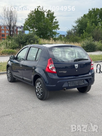 Dacia Sandero 1.2i 75кс, снимка 4 - Автомобили и джипове - 55038005