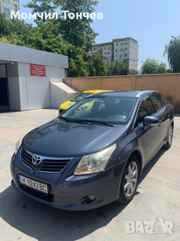 Toyota Avensis 2.0 D-4D 2010, снимка 2 - Автомобили и джипове - 54984712