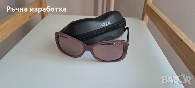 vogue дамски слънчеви очила оригинал made in Italy калъф, снимка 16 - Слънчеви и диоптрични очила - 55501779