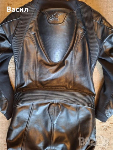 Кожен екип за мотор Alpinestar GP Plus V3, снимка 4 - Спортни дрехи, екипи - 54775258
