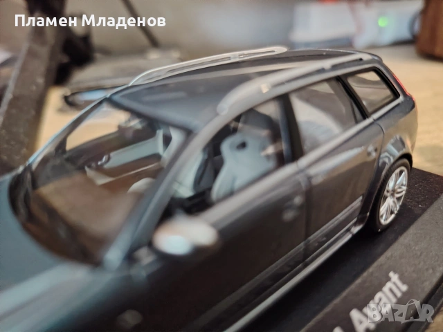 Модел 1:43, Audi rs4 Avant, Minichamps, снимка 5 - Колекции - 54968143