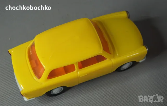 TRABANT 601 Старa Немска пластмасовa играчкa модел кола, снимка 5 - Колекции - 55346923