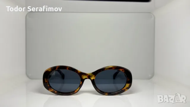 Слънчеви очила Celine Triomphe Oval – Костенуркова рамка / Златисто лого