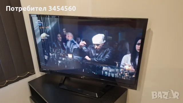 телевизор LG 42 инча, снимка 2 - Телевизори - 55340095