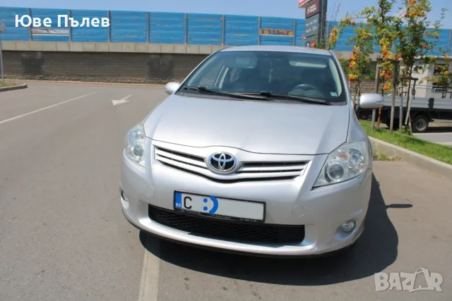 Toyota Auris 2013 + ГАЗ - Много Добра, снимка 7 - Автомобили и джипове - 54730145