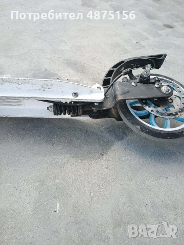 Тротинетка Byox бяла , снимка 4 - Детски велосипеди, триколки и коли - 55152653