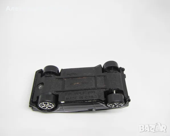Стара Метална количка Volkswagen Golf GTI Maisto Мащаб 1:24, снимка 12 - Колекции - 55394753