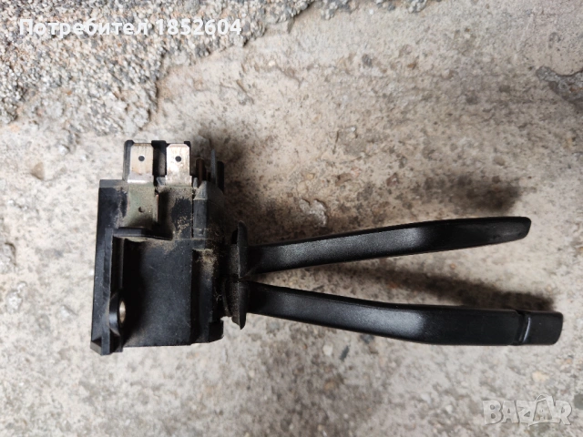 Лост чистачки Форд Сиера, снимка 6 - Части - 54269267