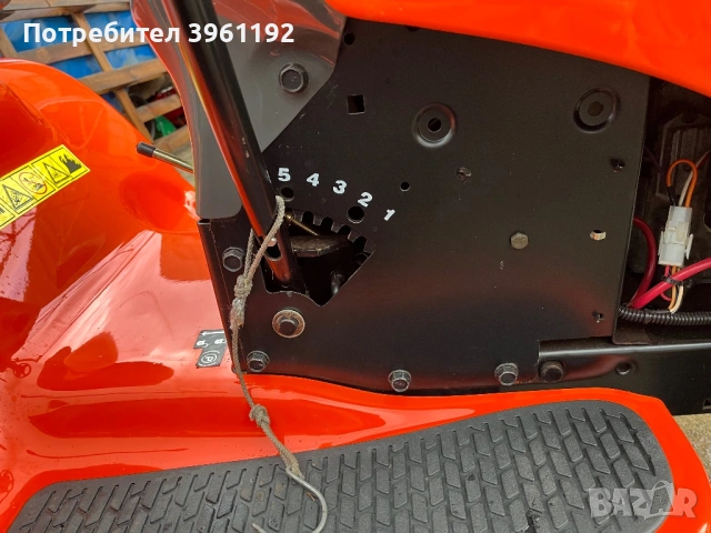 Тракторна косачка HusgVarna 17.0 hp KOHLER, снимка 11 - Градинска техника - 54186106