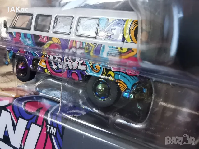 Mini GT No.1191 Volkswagen T1 minibus MIZU DESIGN 1967 - CHASE, снимка 7 - Колекции - 55578507