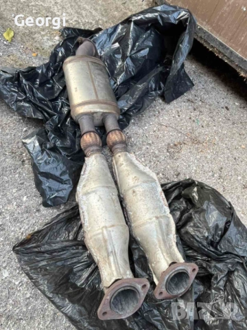 Nissan GTR средно гърне с катализатори(midpipe) 20300 jf00a