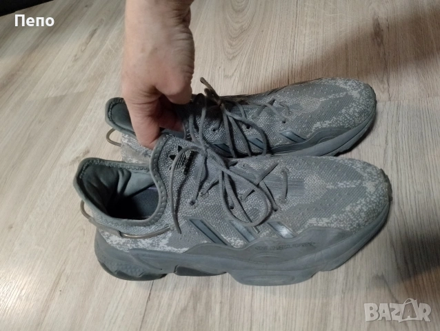 Маратонки Adidas 