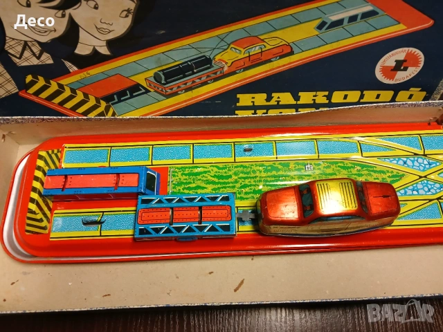 Стара ламаринена унгарска играчка. , снимка 3 - Колекции - 54181381