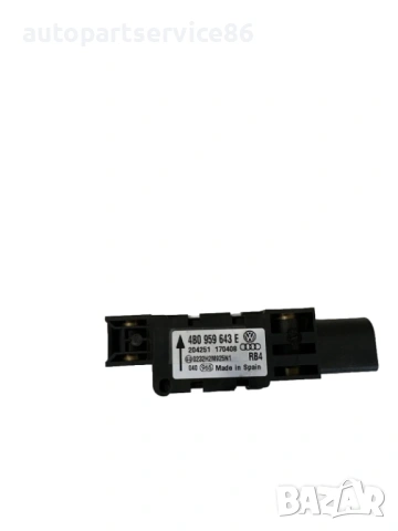 Сензор за удар при катастрофа за Volkswagen Touareg 3.0 Tdi (2007-2011) 4B0959643E