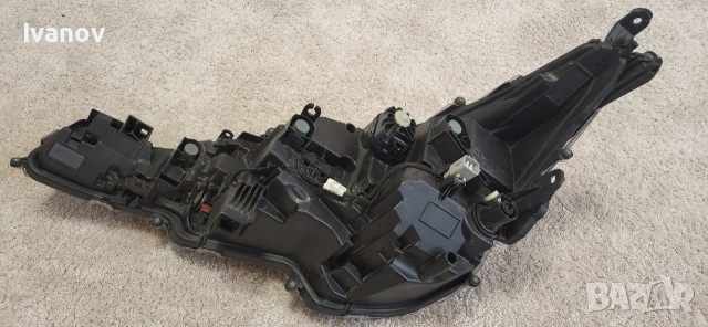 десен лед фар за Тойота Корола , снимка 6 - Части - 54048597