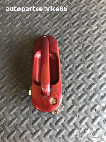 Външна дръжка за предна дясна врата червена за Honda Civic (1998) , снимка 3 - Части - 54440765