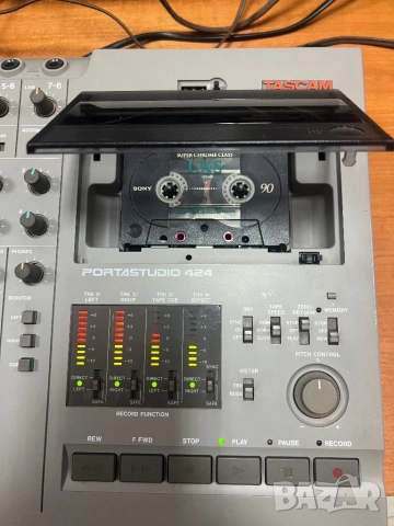 Tascam Portastudio 424