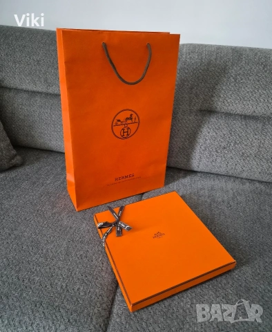 Чисто нови оригинални Hermes шал и пръстен за шал