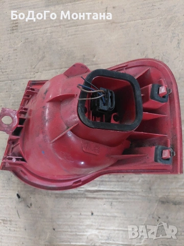 Ляв външен стоп Фолксваген Пасат/Volkswagen Passat B6 комби, снимка 2 - Части - 54078364