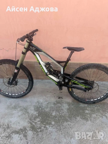 Yt tues downhill 2.0 comp