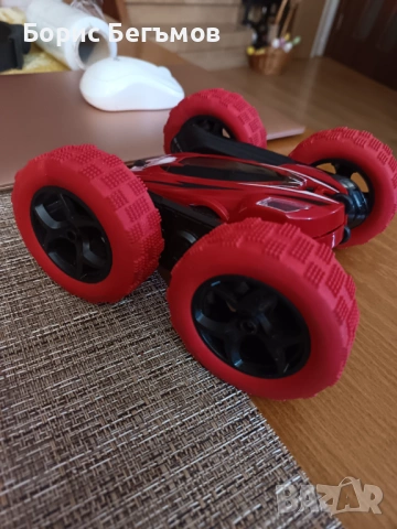 Количка RC Stunt Car, снимка 6 - Коли, камиони, мотори, писти - 54198659