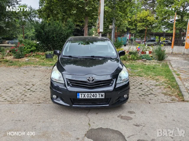 Продавам лек автомобил TOYOTA VERSO в отлично състояние, снимка 2 - Автомобили и джипове - 55377281