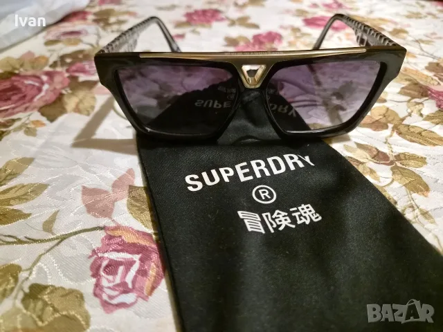 Слънчеви очила Superdry , снимка 7 - Слънчеви и диоптрични очила - 55438261