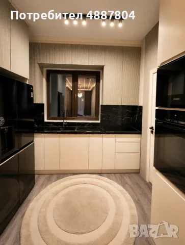 Продавам двуетажна лукзоно обзаведена къща в Сарафово, снимка 3 - Къщи - 55414464