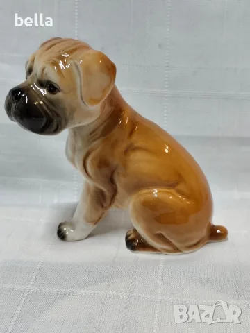Рядка порцеланова фигурка куче Боксер – The Leonardo Collection,фин костен порцелан, снимка 2 - Антикварни и старинни предмети - 55599234