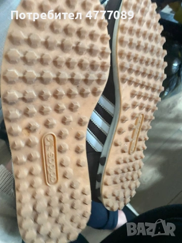 обувки Adidas, снимка 2 - Ежедневни обувки - 53969539