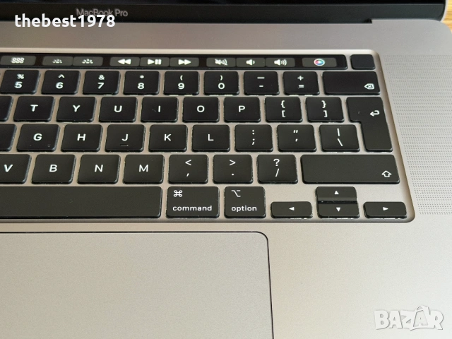 MacBook Pro 16 2019`Core i7-9750H/32GB RAM/512GB SSD/AMD Pro 5300M/Като Нов/Батерия 9 часа, снимка 3 - Лаптопи за дома - 54953199